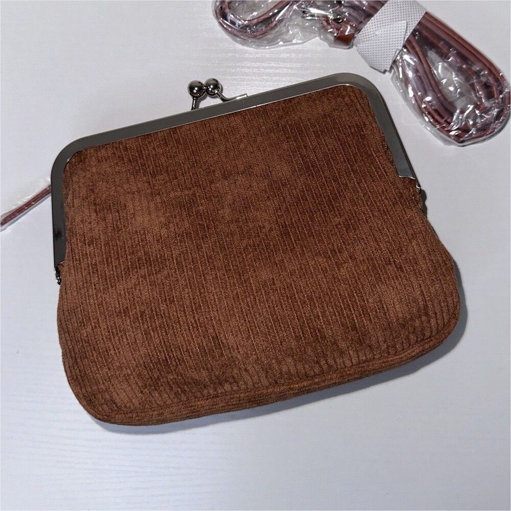 Brown Crossbody Bag Kiss Lock & Zipper Closure Detachable Strap Classic